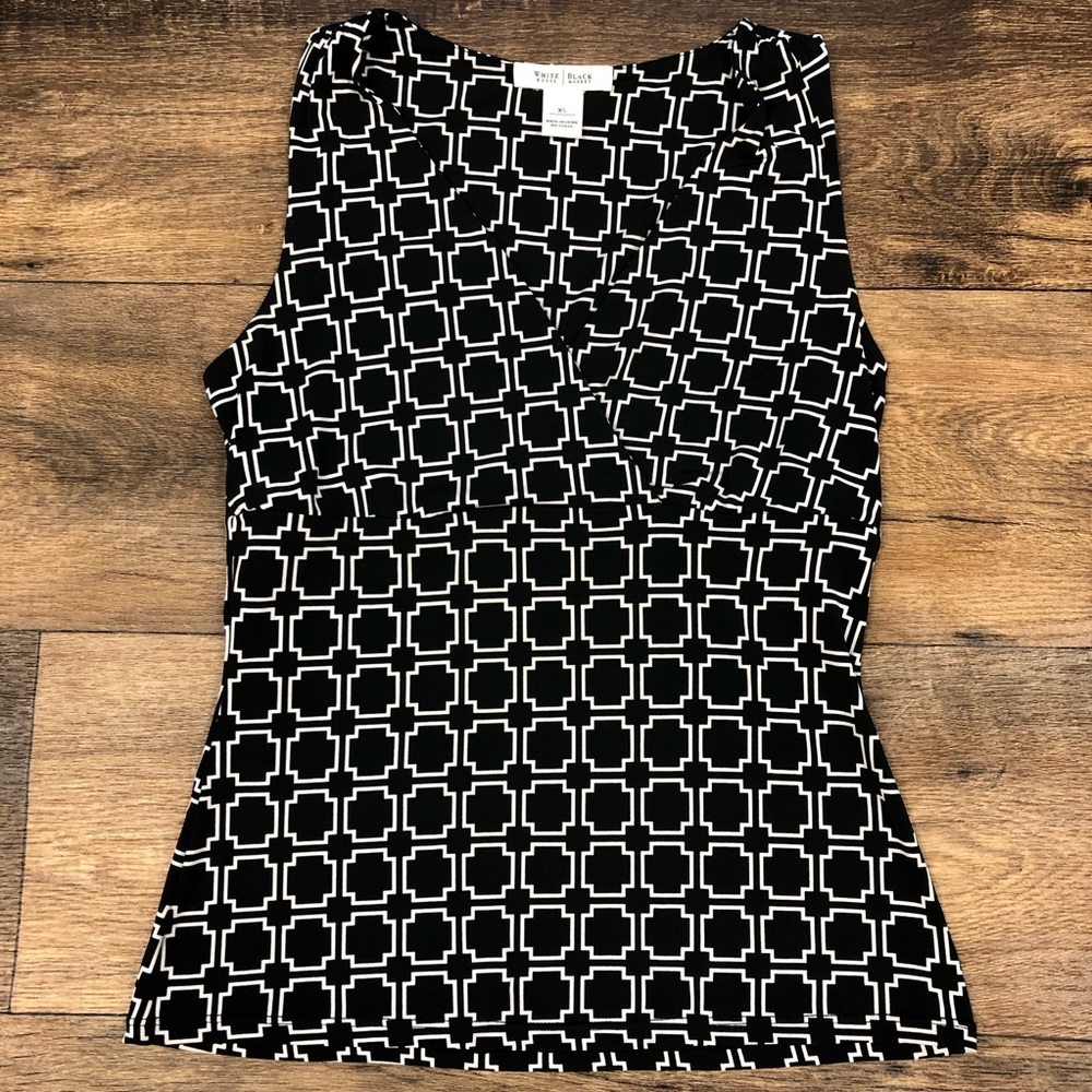 White house Black Market Top